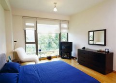 <b>A、室内地板砖有：、抛光砖、亚光砖、釉面砖、</b>